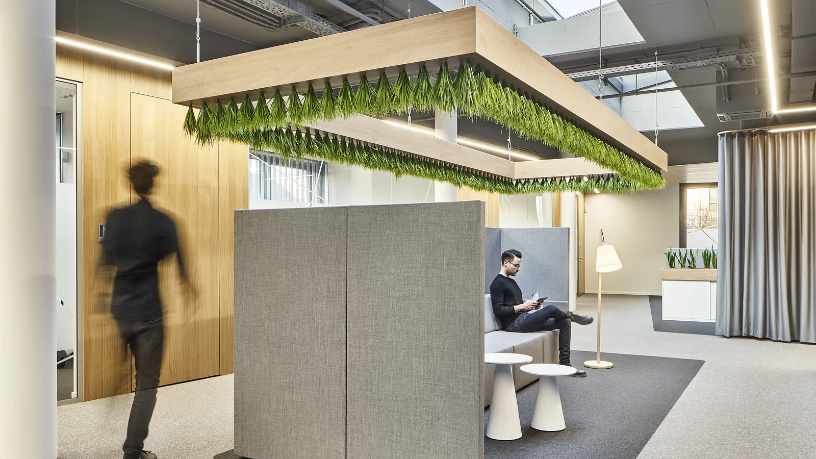 ApoBank Bochum – Wegeführung und Beratungszonen