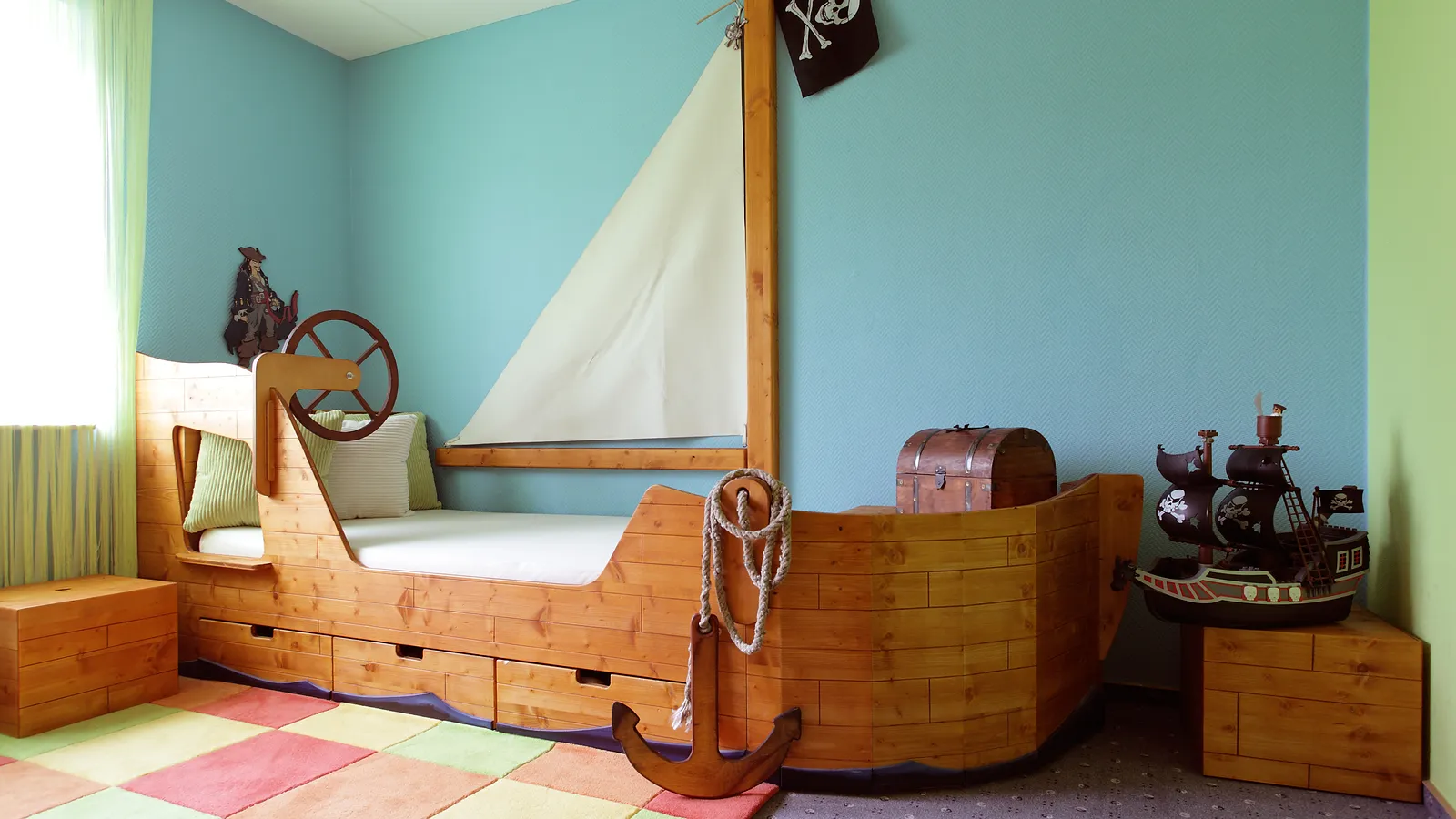 Maßgefertigte Möbel – Material und Fugenbild